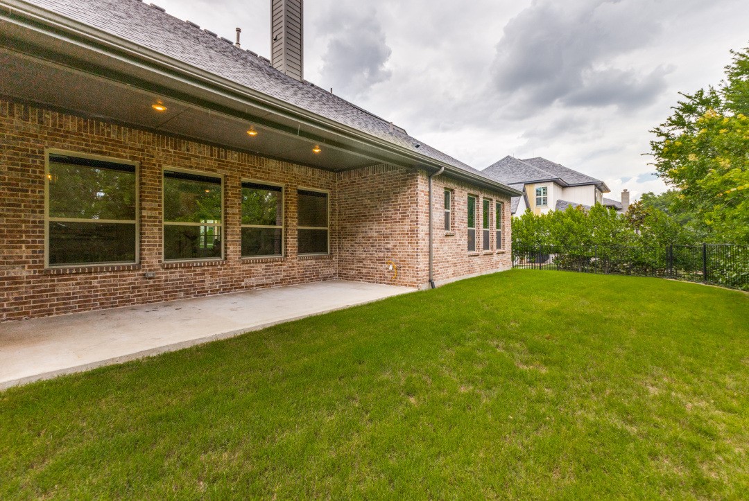 1408 Bearpath Way Gunter TX 75058