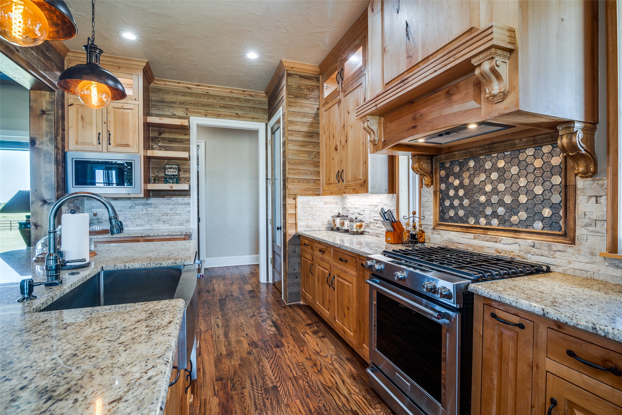 1010 Vz County Road 3415 Wills Point TX 75169