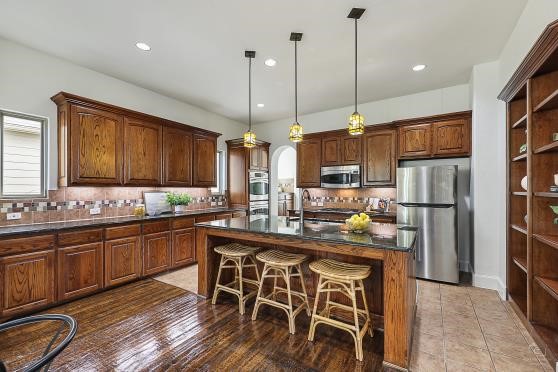 2201 Shakespeare Street Carrollton TX 75010