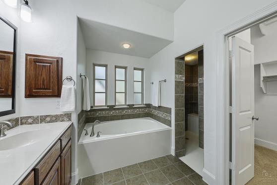 2201 Shakespeare Street Carrollton TX 75010