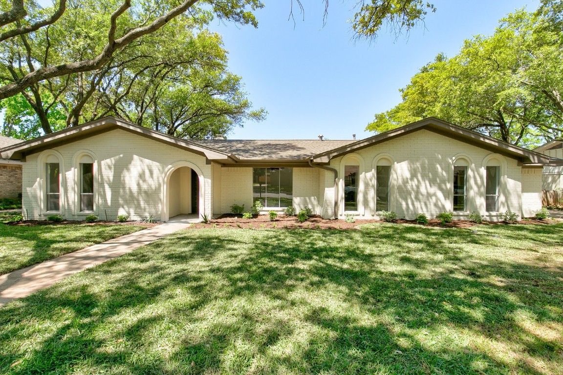 1810 Winewood Lane Arlington TX 76013