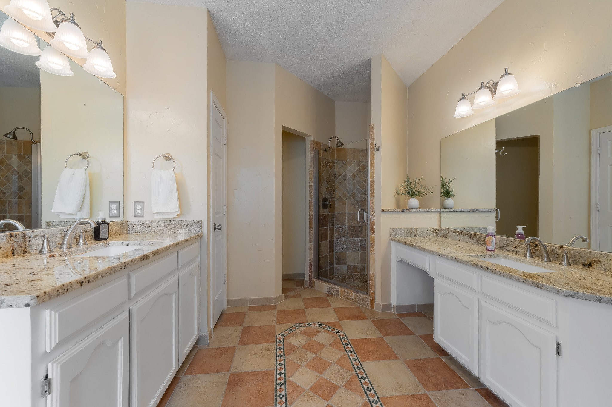 1923 Little Fawn Court Lewisville TX 75067