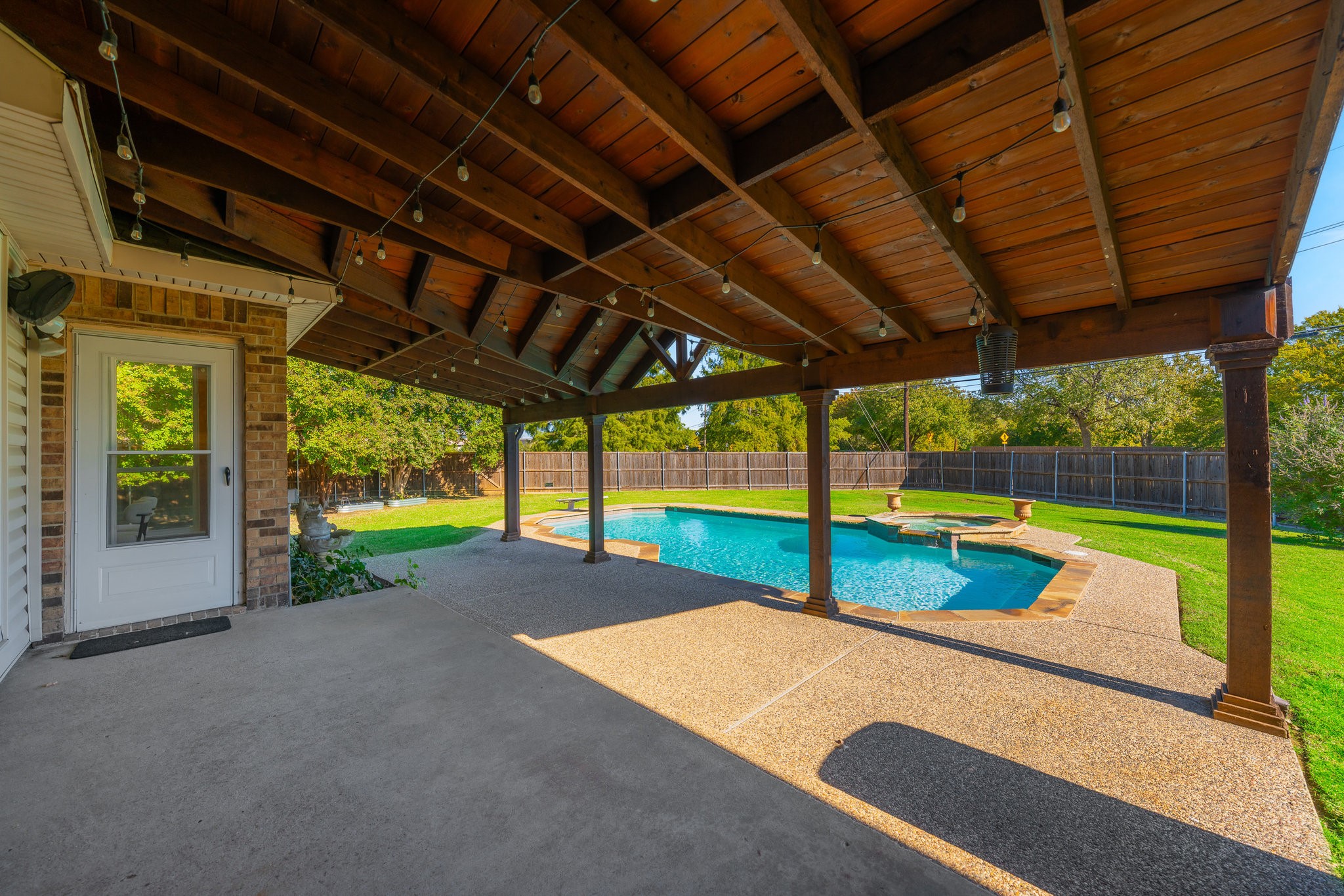 1923 Little Fawn Court Lewisville TX 75067