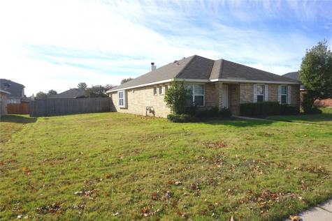 2316 Creekdale Drive Denton TX 76210