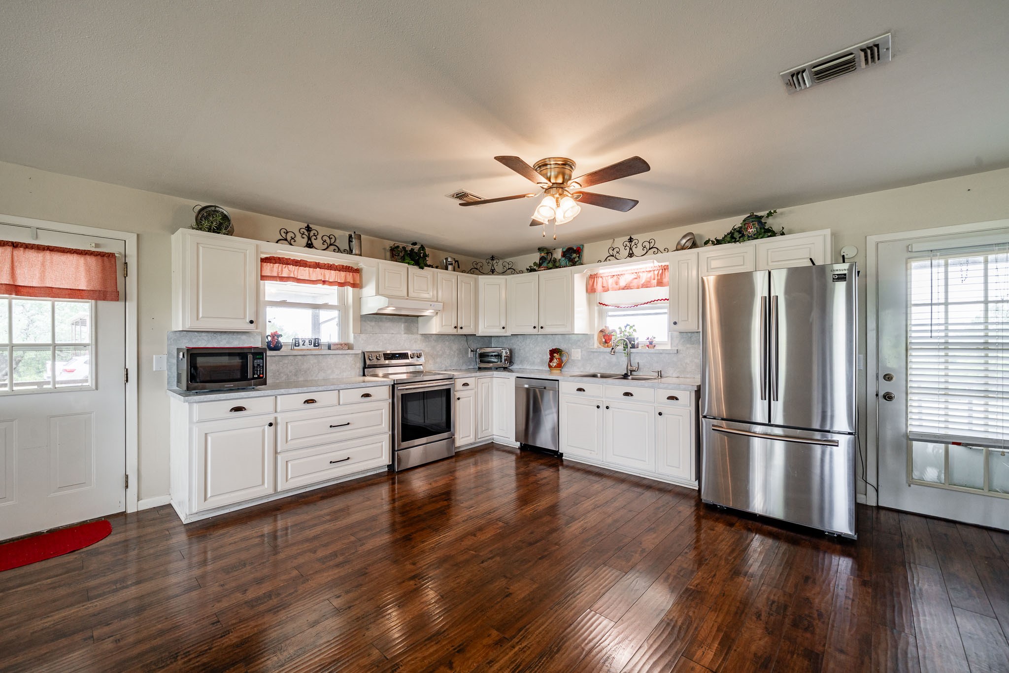 16271 Fm 880 S Cross Plains TX 76443