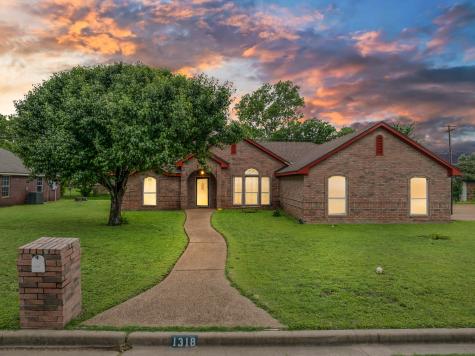 1318 Fisher Street Waco TX 76705