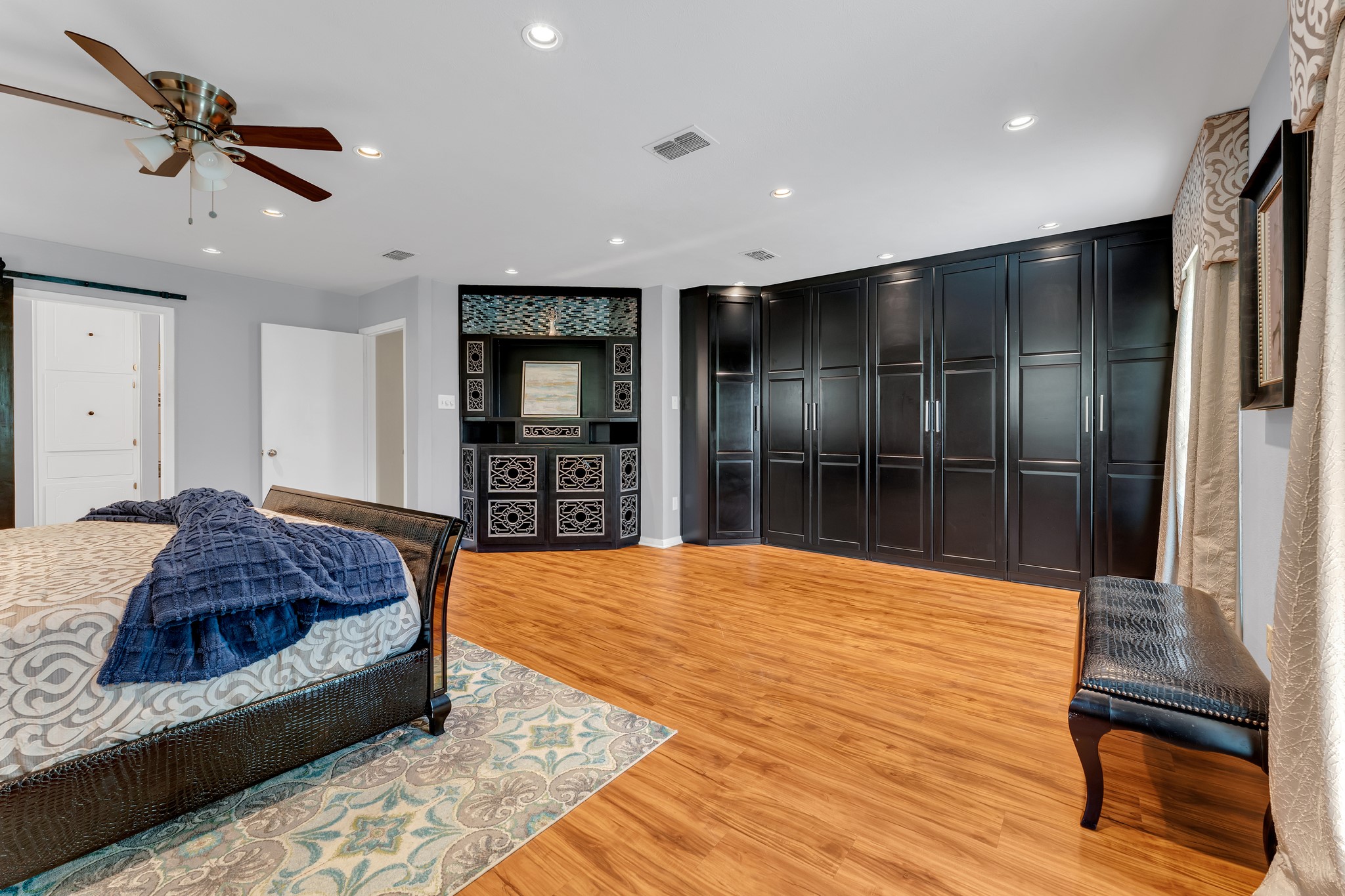 3908 Wildwood Euless TX 76040