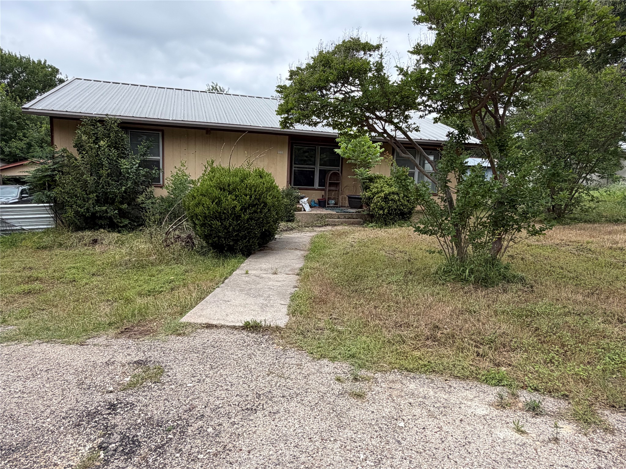 111 Four Feathers Whitney TX 76692