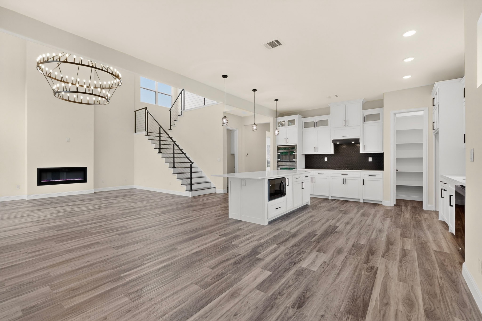 103 N Wisteria Street Mansfield TX 76063