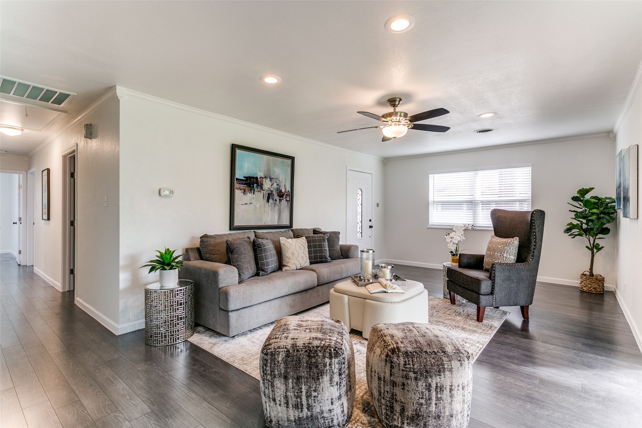 621 Pickett Street Lewisville TX 75057