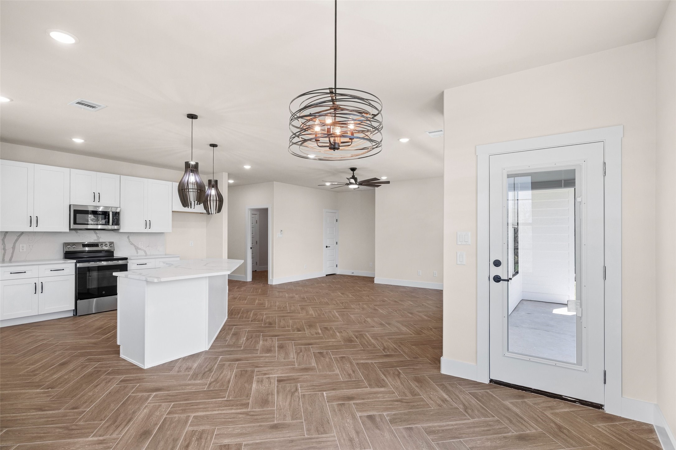 2418 Beverly Drive Granbury TX 76048
