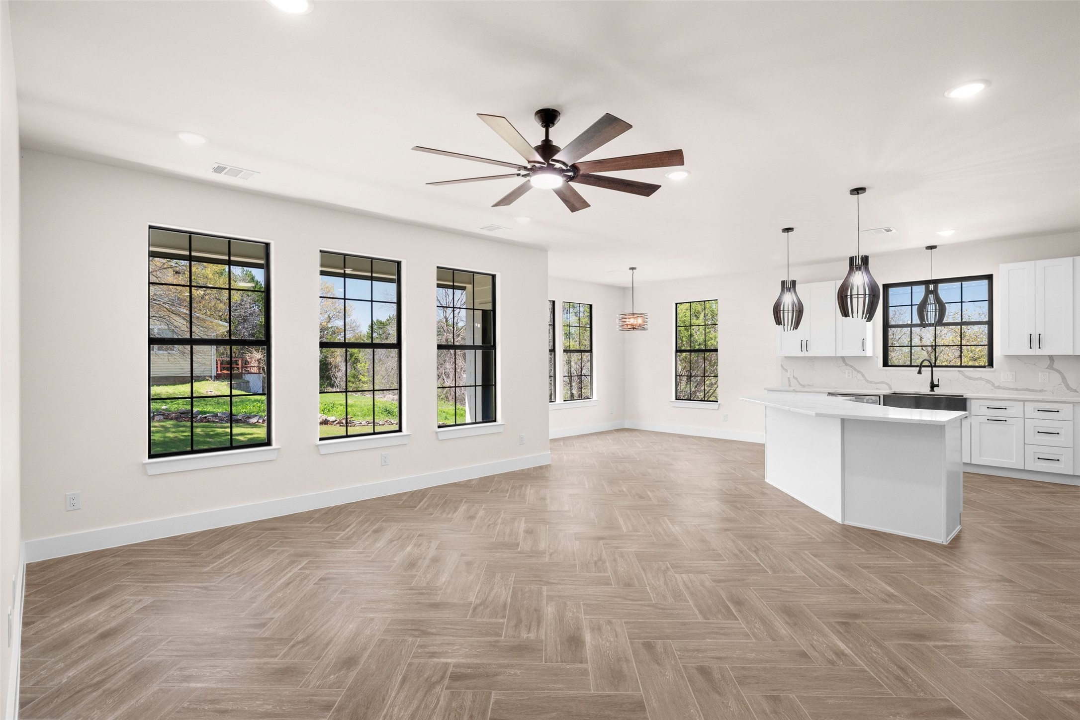 2418 Beverly Drive Granbury TX 76048