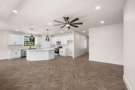 2418 Beverly Drive Granbury TX 76048