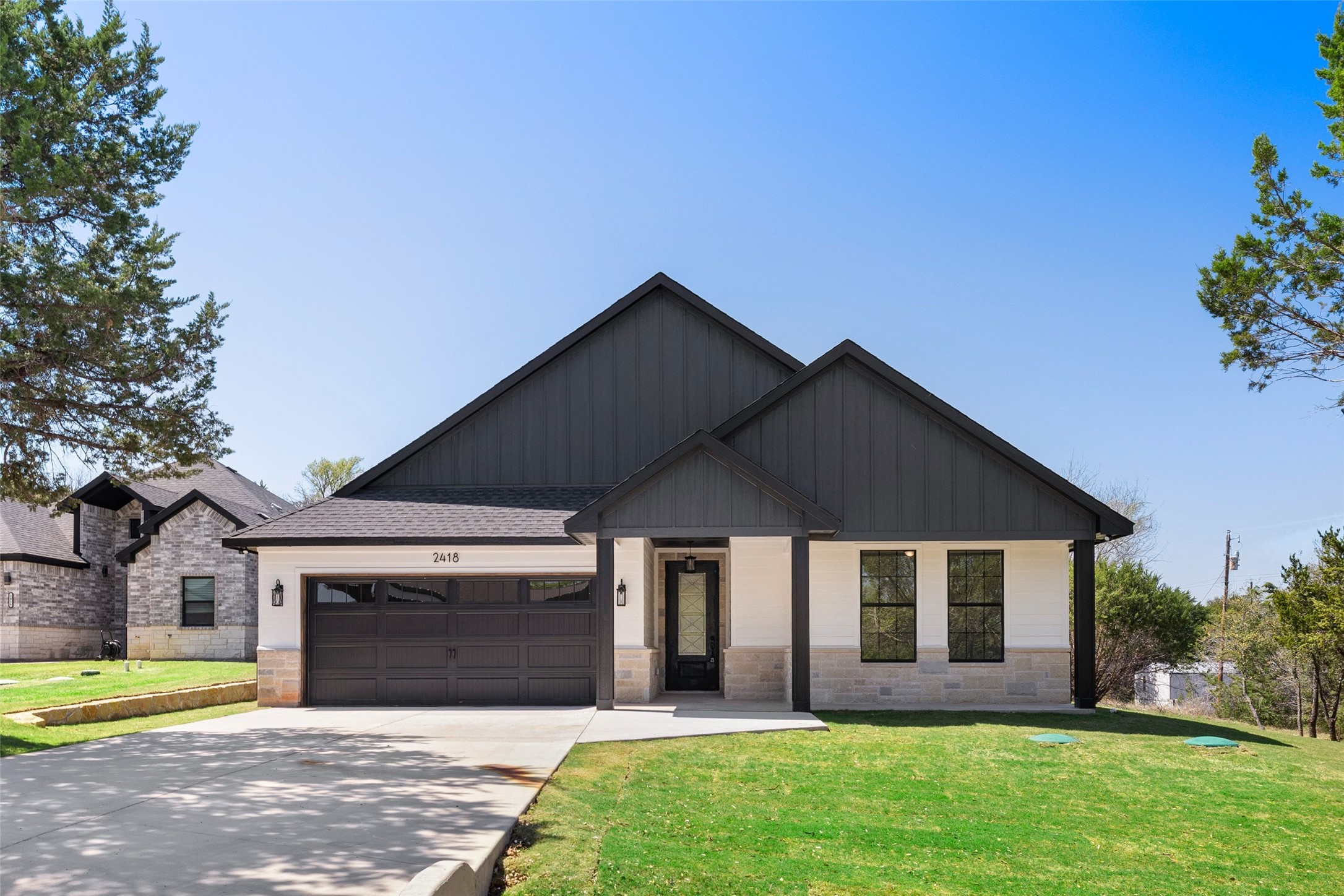 2418 Beverly Drive Granbury TX 76048