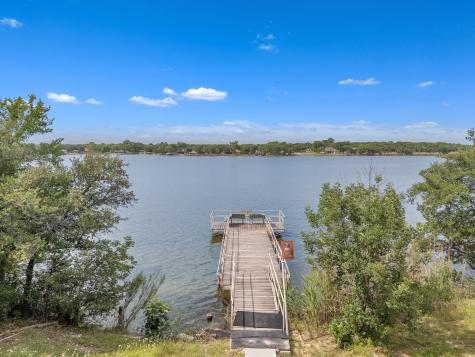 2418 Beverly Drive Granbury TX 76048