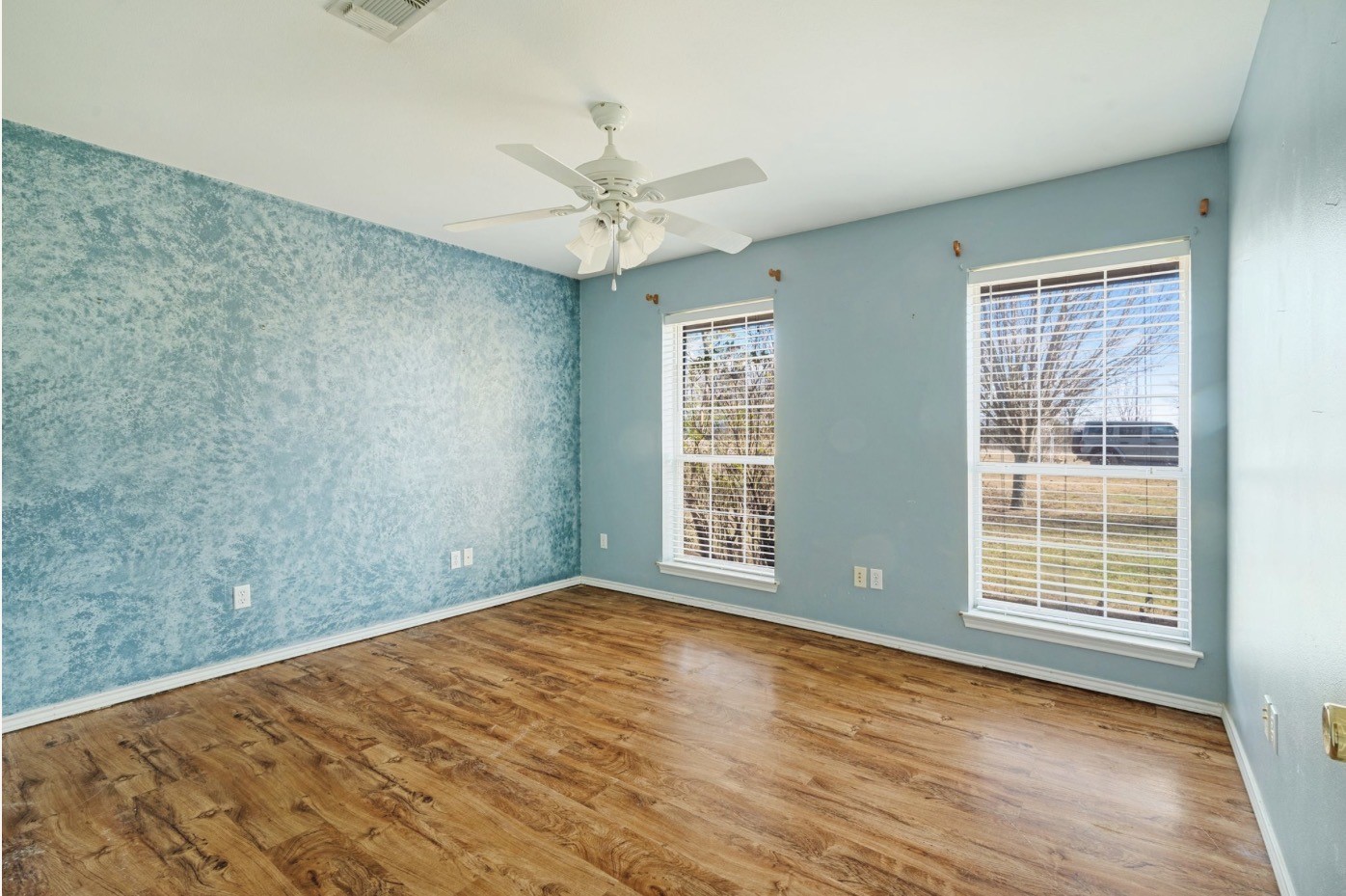 3754 County Road 11300 Paris TX 75462