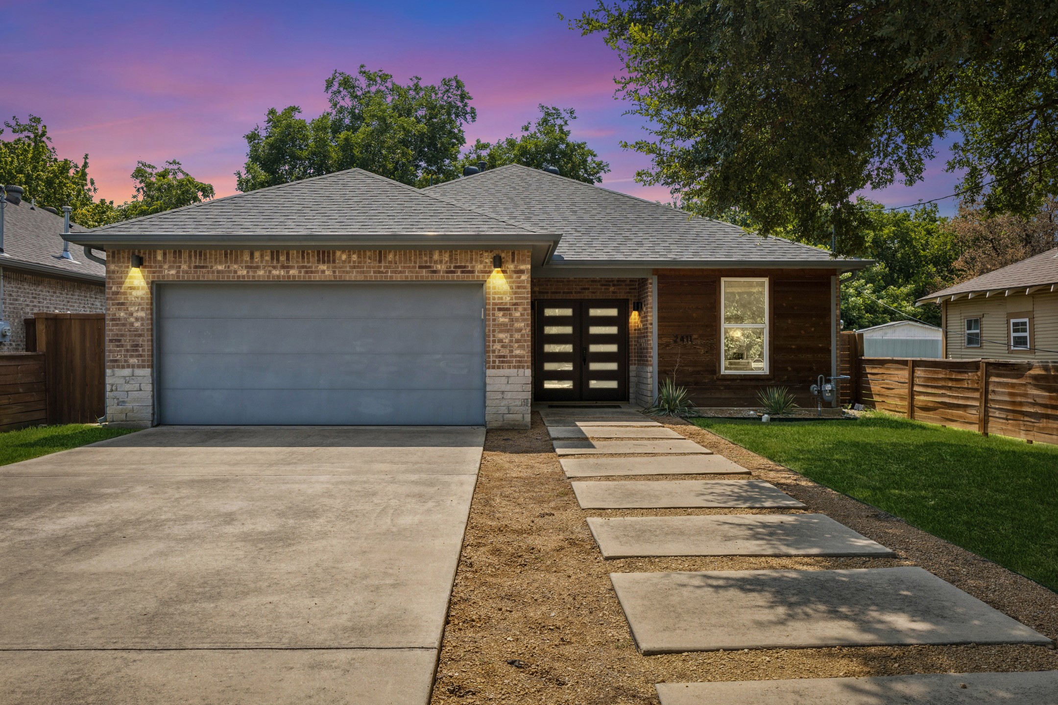 2411 Clymer Street Dallas TX 75212