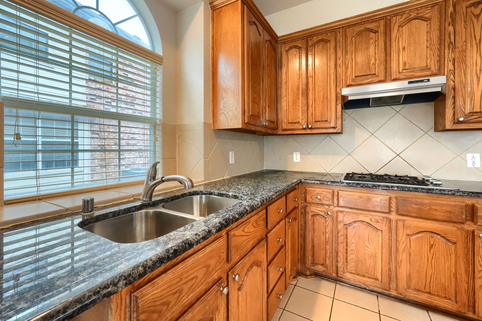 2668 Whispering Trail Little Elm TX 75068