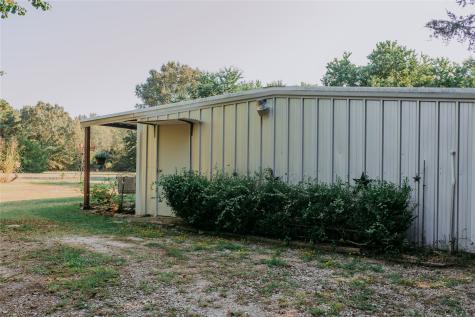1609 County Road 2626 Wells TX 75976