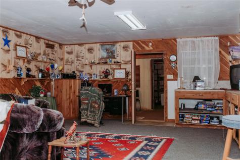 1609 County Road 2626 Wells TX 75976