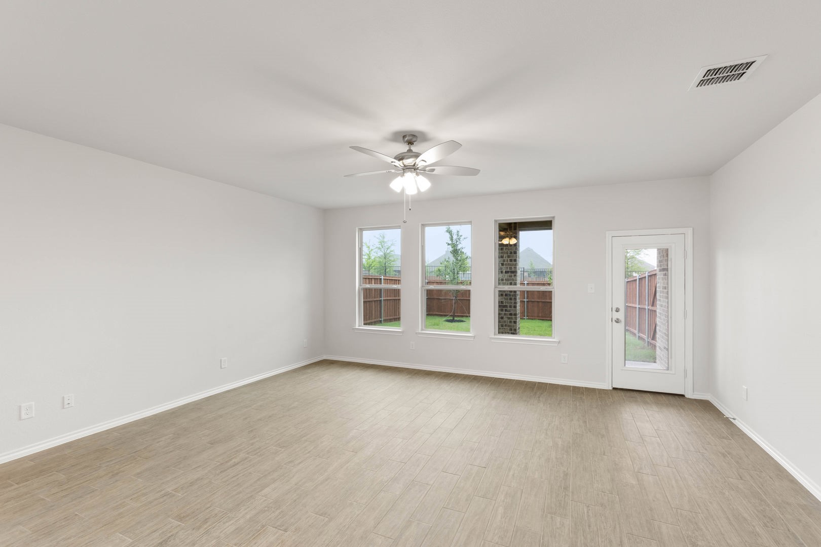 344 Dairy Way Midlothian TX 76065