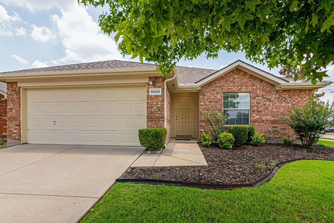5500 Chinkapin Lane Fort Worth TX 76244