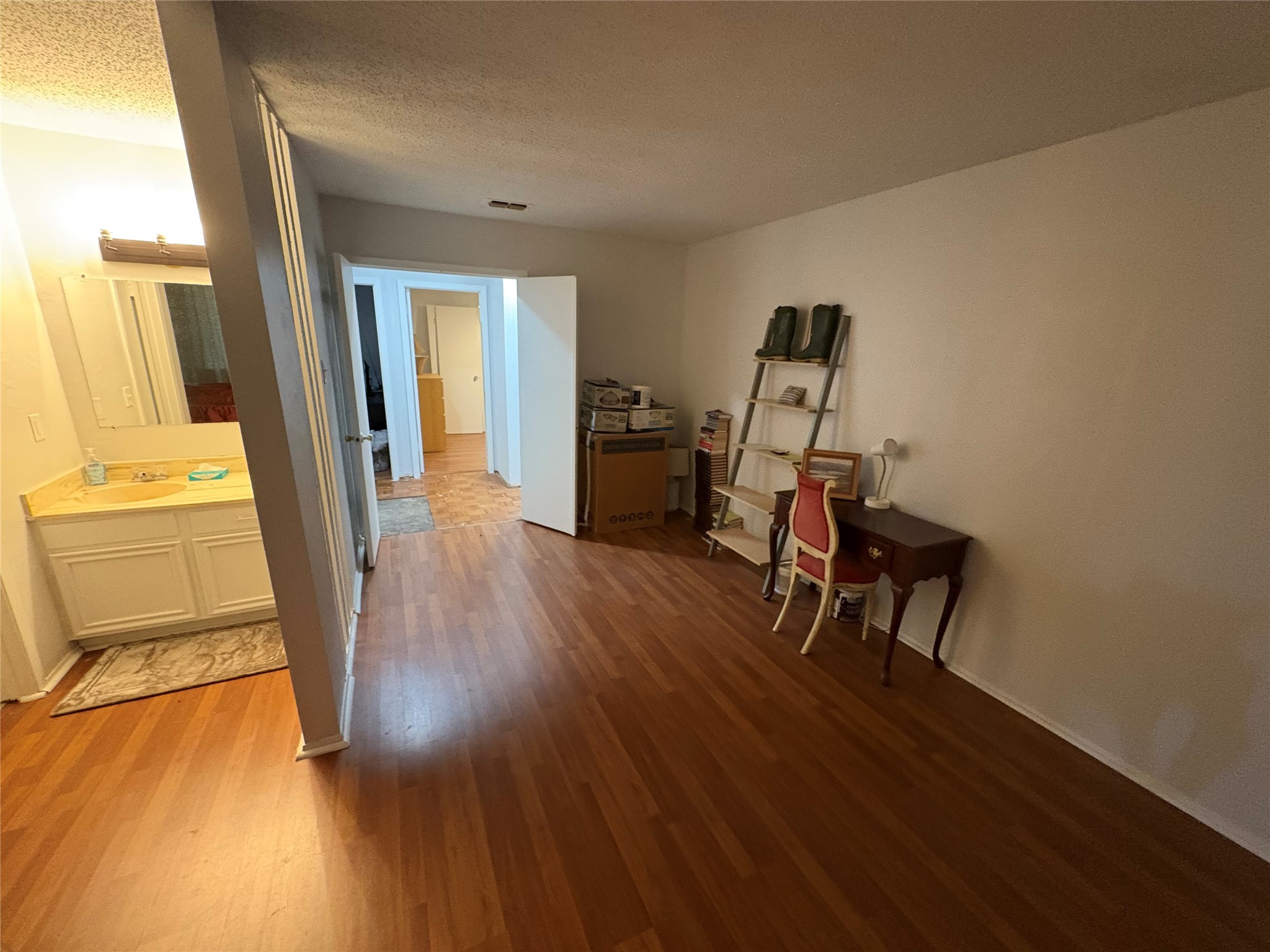 1307 Cedar Ridge Terrace Euless TX 76039
