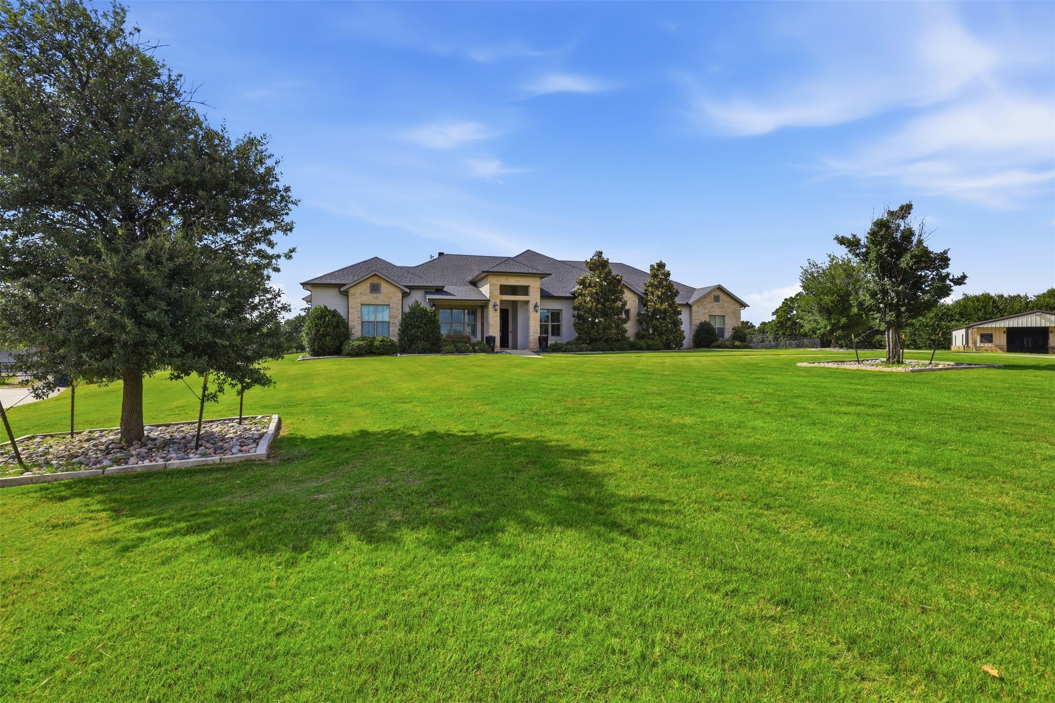 697 E Canyon Creek Lane Weatherford TX 76087
