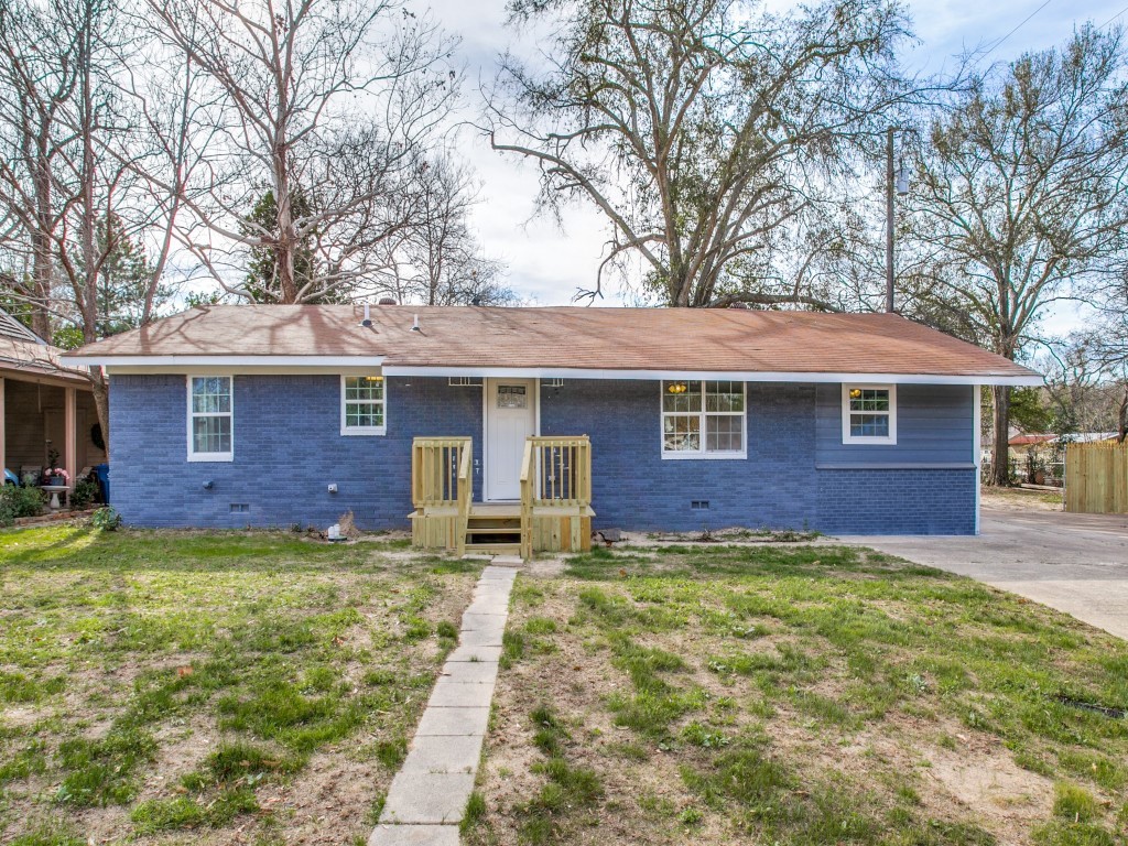 507 Martin Luther King Jr Circle Athens TX 75751