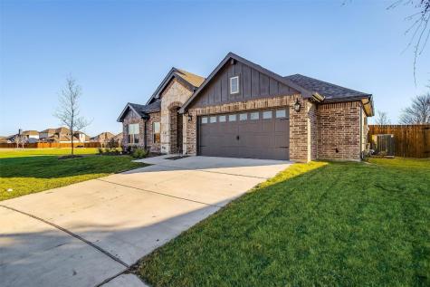 408 Bessie Coleman Boulevard Waxahachie TX 75165