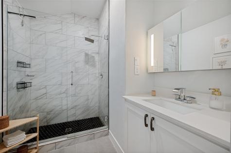 506 N Chestnut Street Mckinney TX 75069