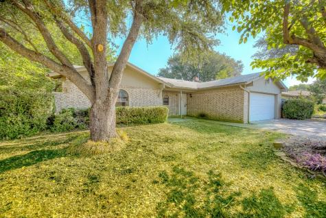1220 Cindy Street Crowley TX 76036