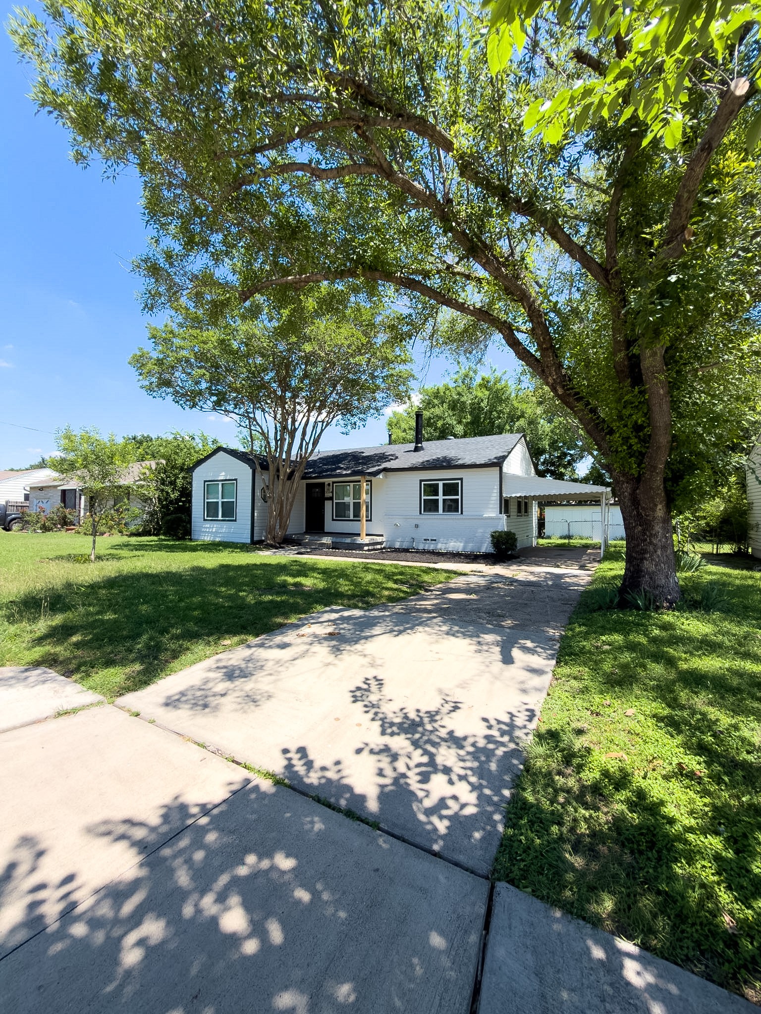 2324 Brockbank Drive Irving TX 75062