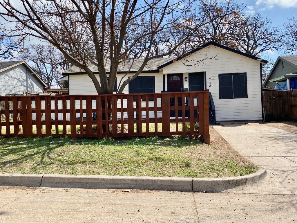 3720 Killian Street Fort Worth TX 76119