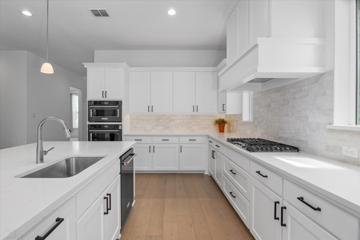 6005 Westworth Falls Way Westworth Village TX 76114
