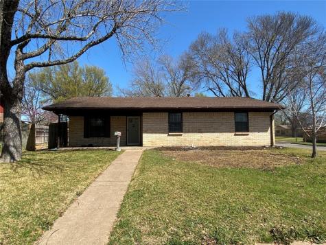 319 Kelly Court Duncanville TX 75137