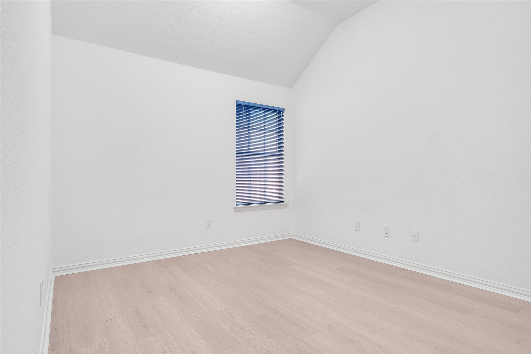 6849 Shoreway Drive Grand Prairie TX 75054