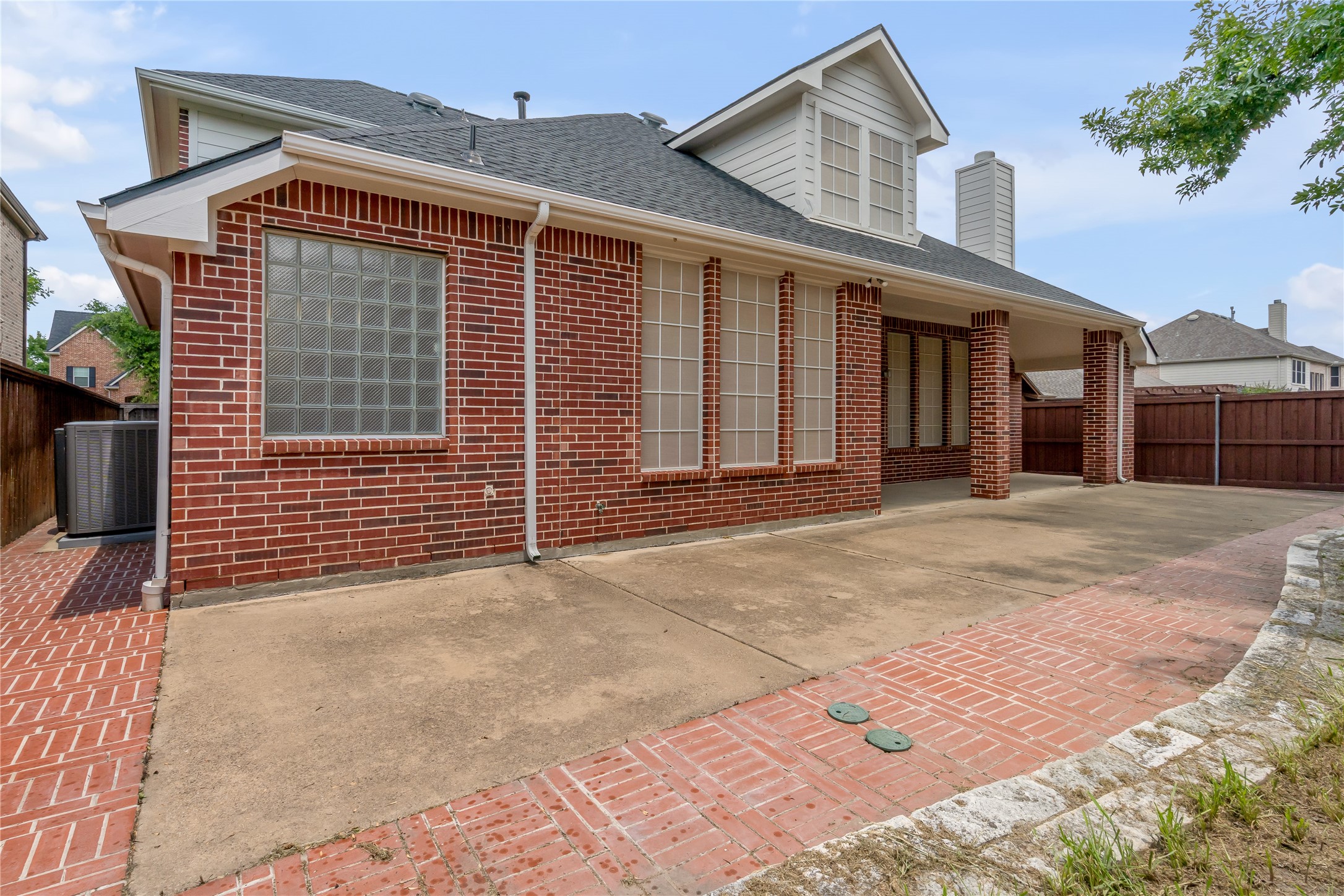 6849 Shoreway Drive Grand Prairie TX 75054