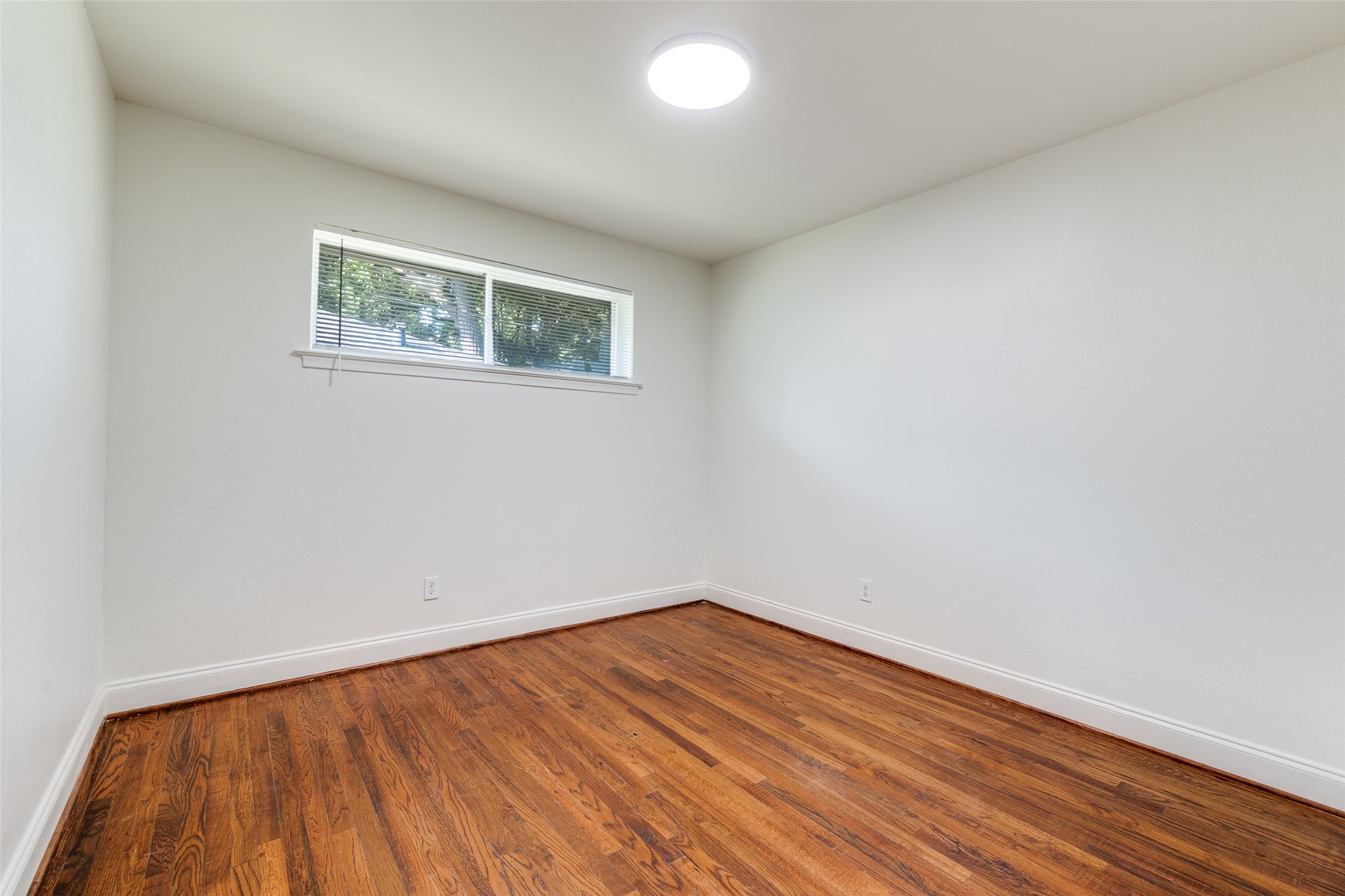 2319 Oldbridge Drive Dallas TX 75228