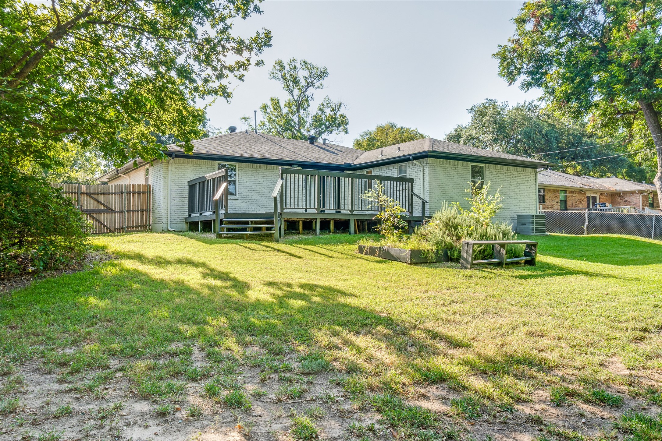 2319 Oldbridge Drive Dallas TX 75228