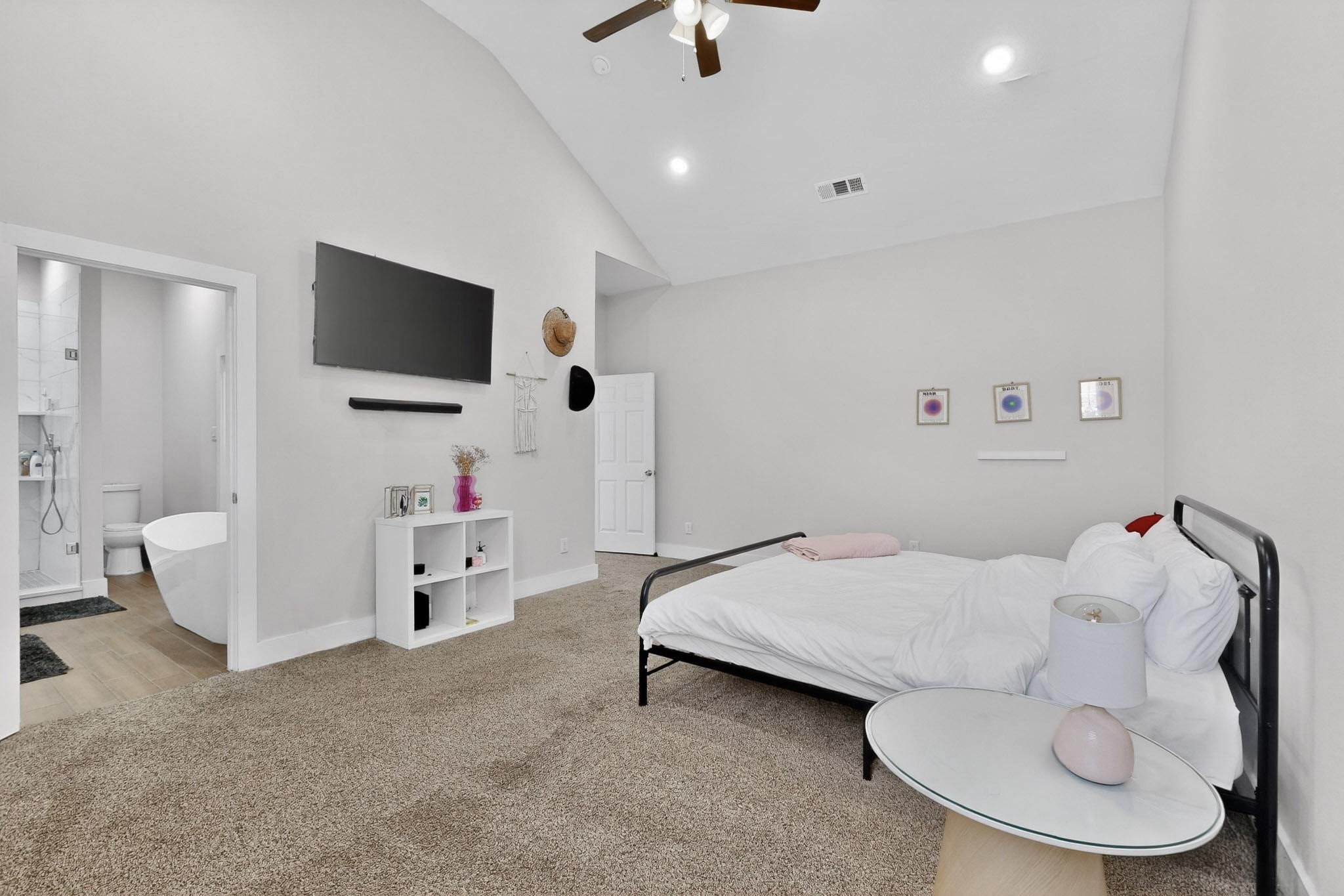2015 Volga Avenue Dallas TX 75216