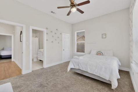 2015 Volga Avenue Dallas TX 75216