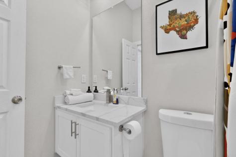 2015 Volga Avenue Dallas TX 75216