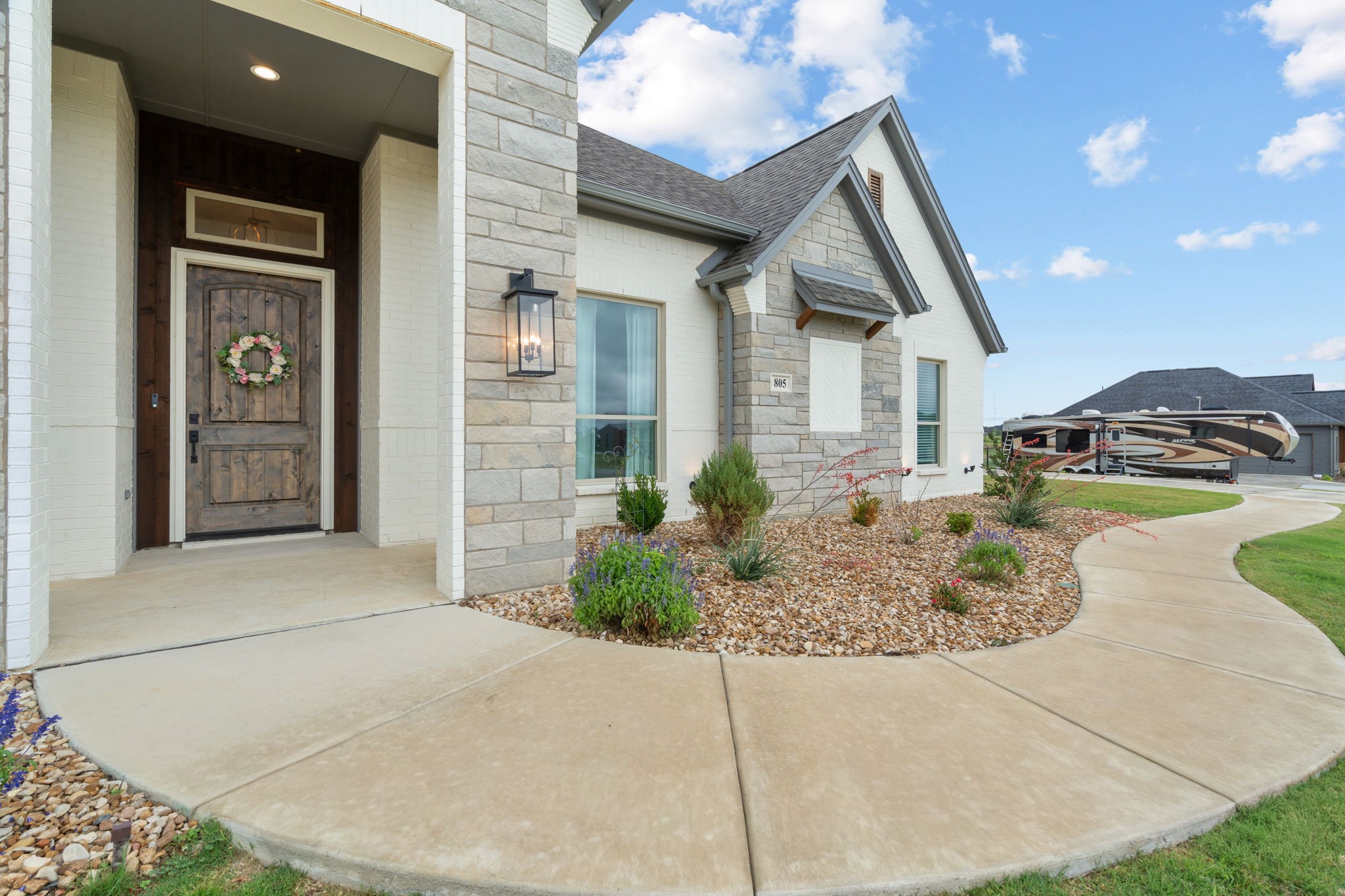 805 Wind River Pass Azle TX 76020