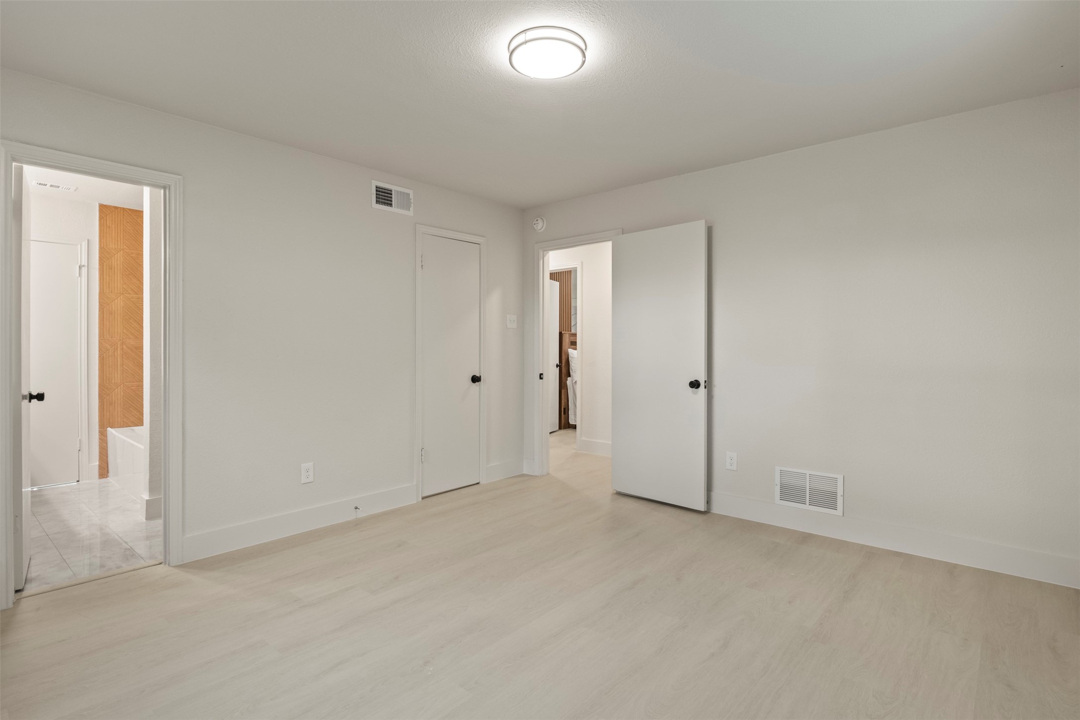 10427 Carry Back Place Dallas TX 75229