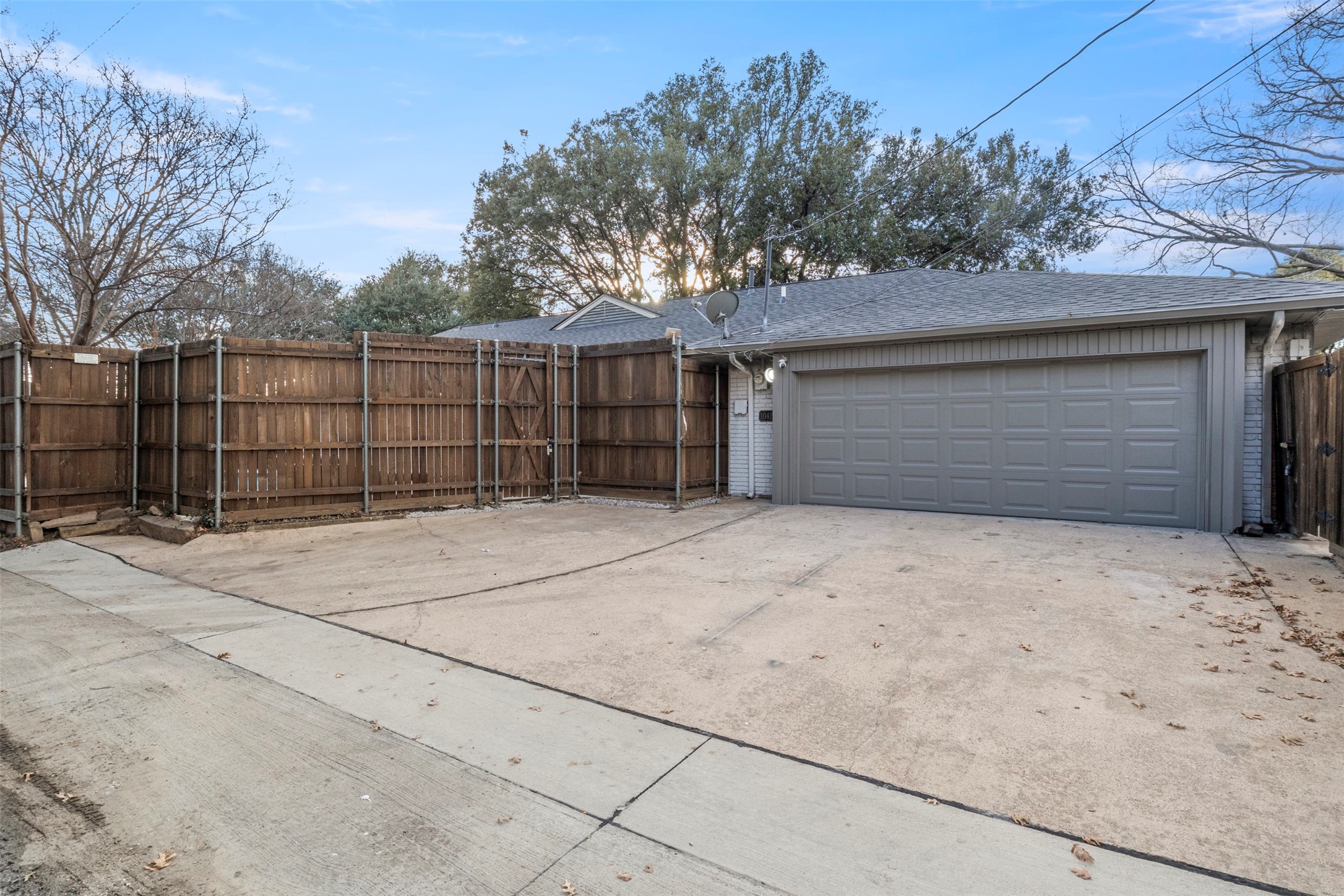 10427 Carry Back Place Dallas TX 75229