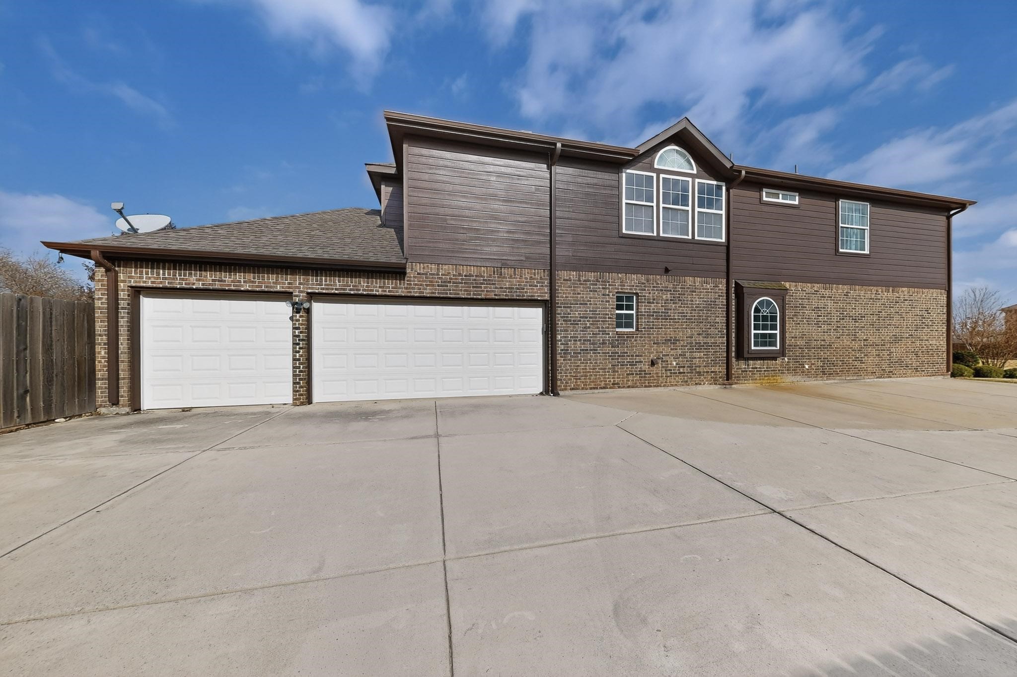 13725 Alterna Drive Fort Worth TX 76052