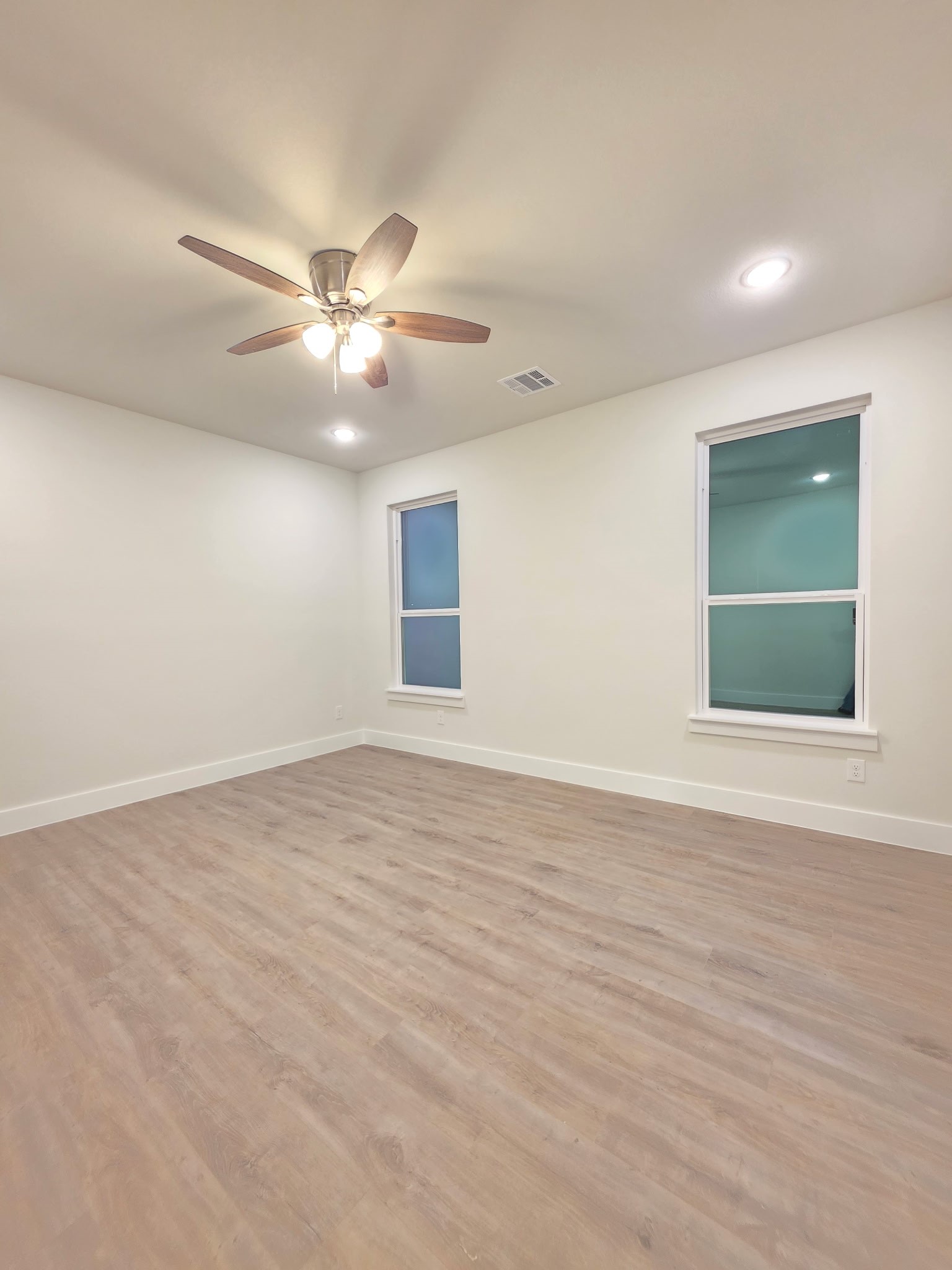 5506 Firewood Trail Granbury TX 76048