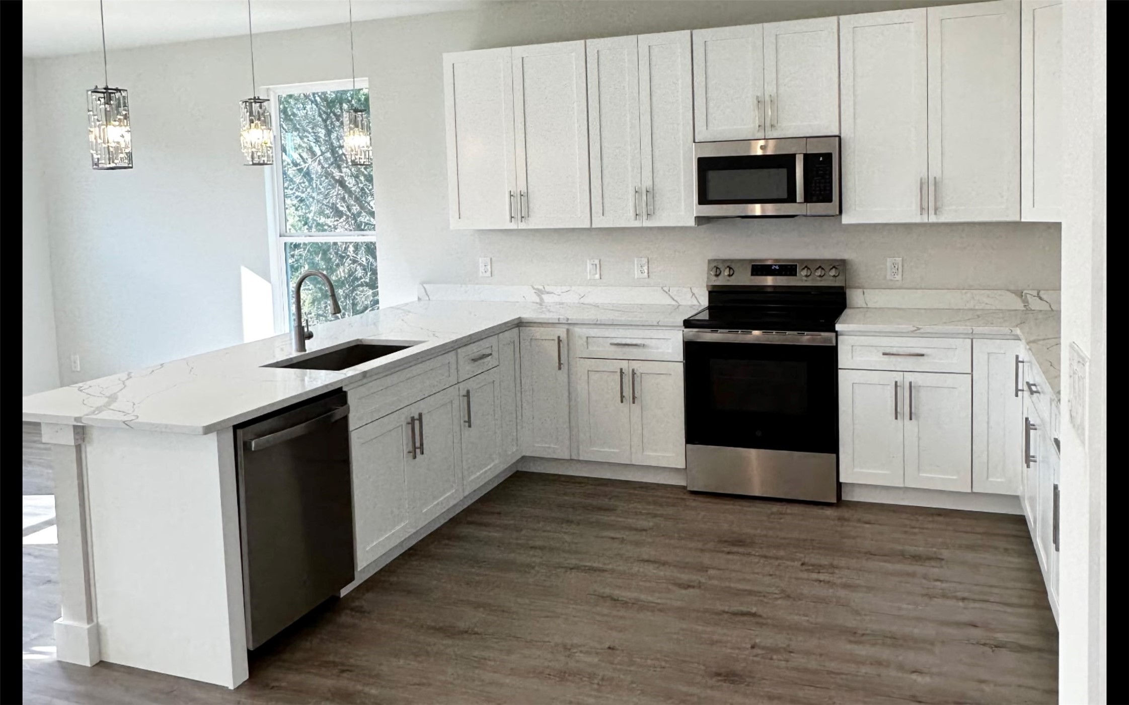 5506 Firewood Trail Granbury TX 76048