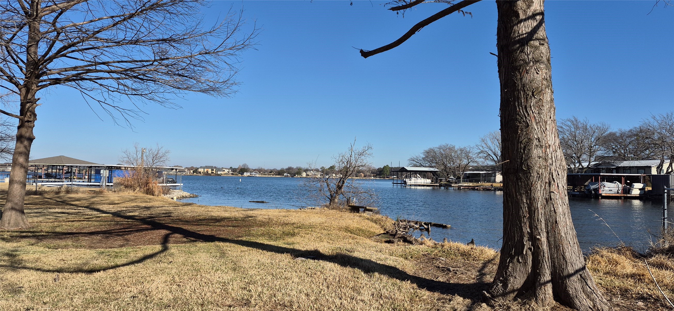 1712 Island Village Court Granbury TX 76048